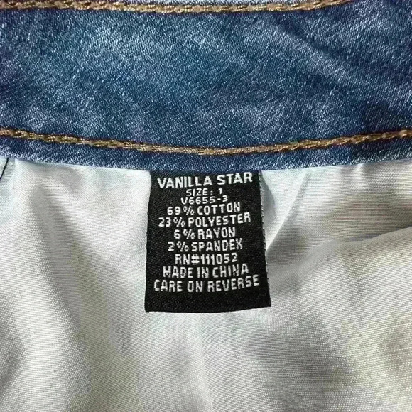 Vanilla Star Jean Skirt‎ Juniors Size 1 25x13 Distressed Stretch Frayed Raw Hem - Picture 4 of 5